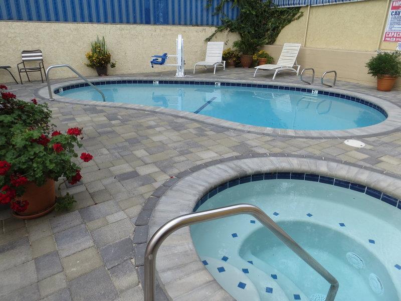 Western 3* Glendale